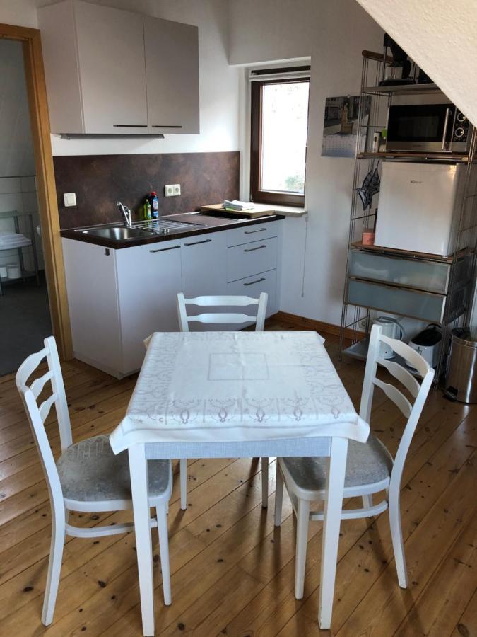 Attraktives 2-Zimmer-Apartment Mit Ausblick Jena Buitenkant foto